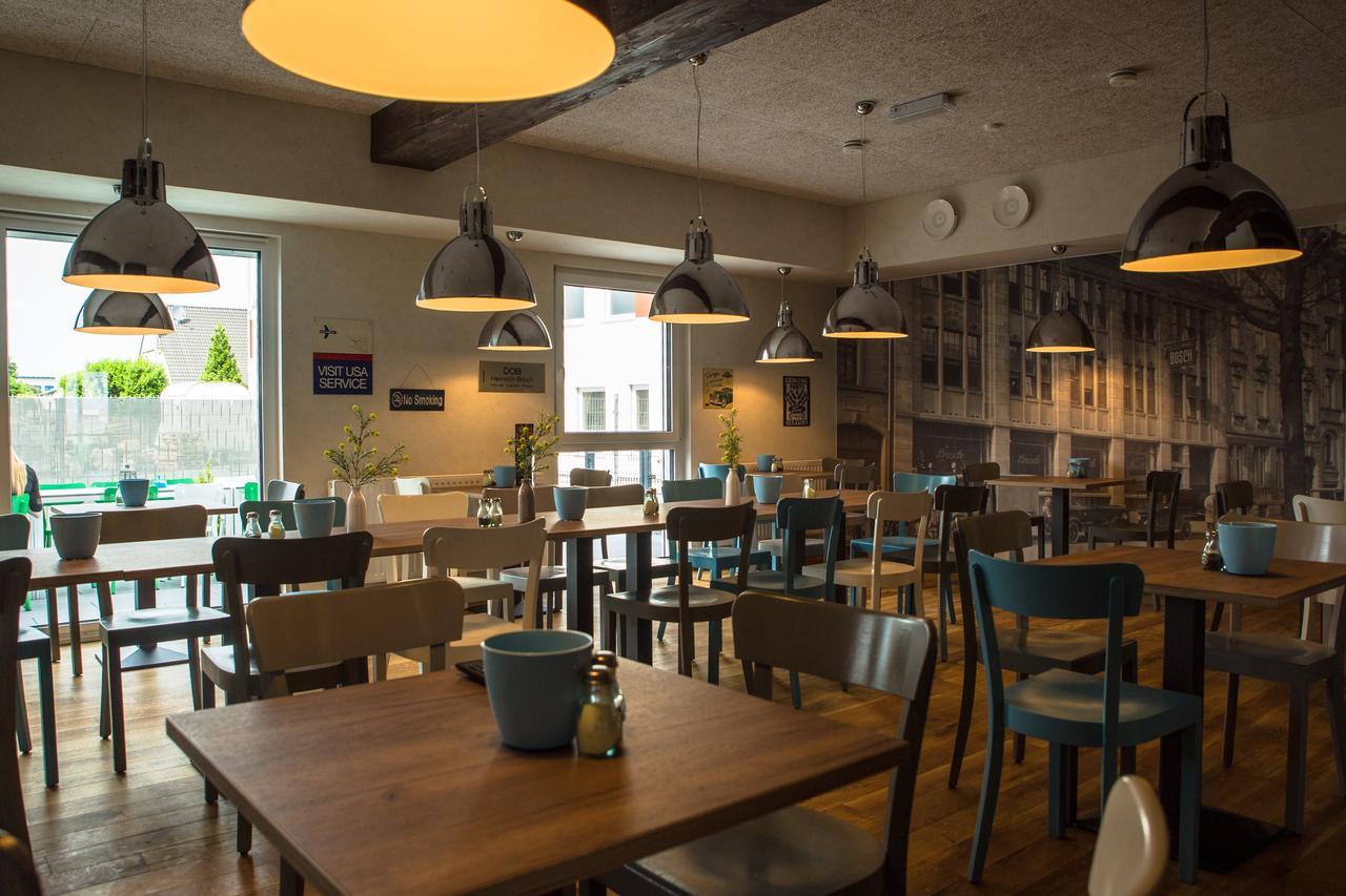 Hotel Traumfabrik Büttelborn Esterno foto